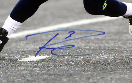 Russell Wilson Autographed 16x20 Photo Seattle Seahawks Super Bowl RW Holo Stock #91023