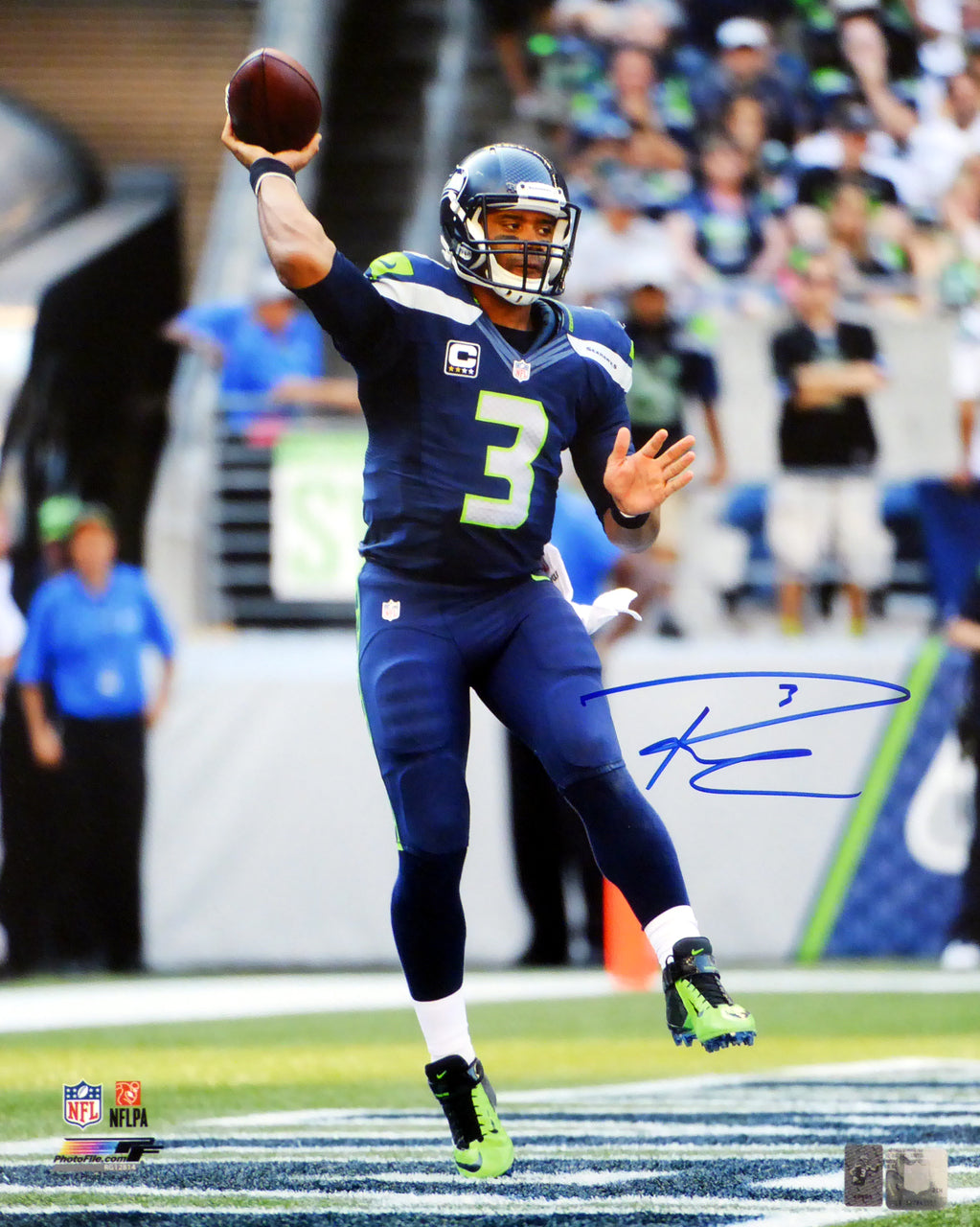 Russell Wilson Autographed 16x20 Photo Seattle Seahawks RW Holo Stock #95141