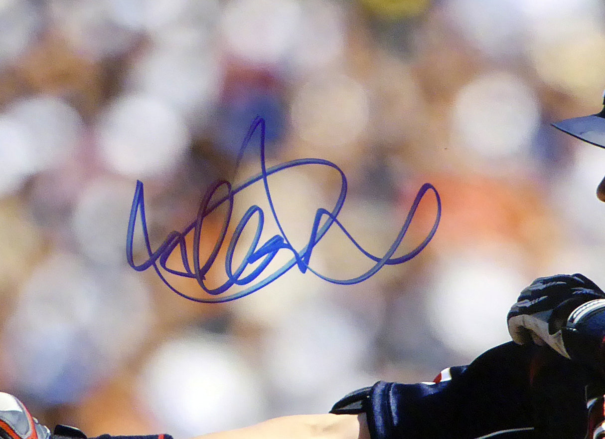 Ichiro Suzuki Autographed 16x20 Photo WBC Japan IS Holo Stock #77816