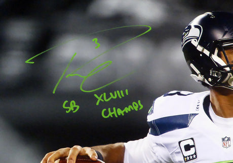 Russell Wilson Autographed 16x20 Photo Seattle Seahawks Super Bowl "SB XLVIII Champs" RW Holo Stock #105132
