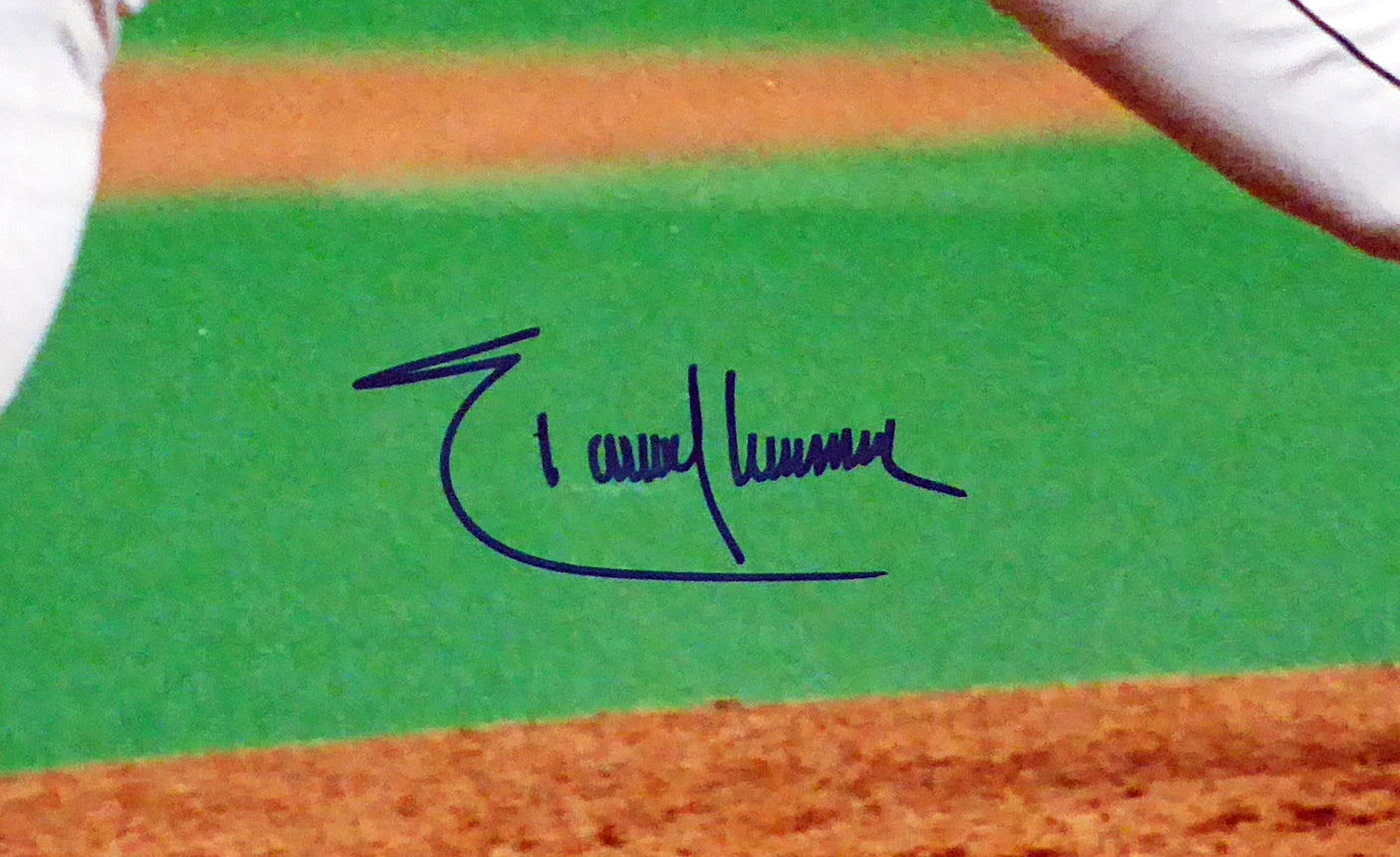 Randy Johnson Autographed 16x20 Photo Seattle Mariners PSA/DNA Stock #110982