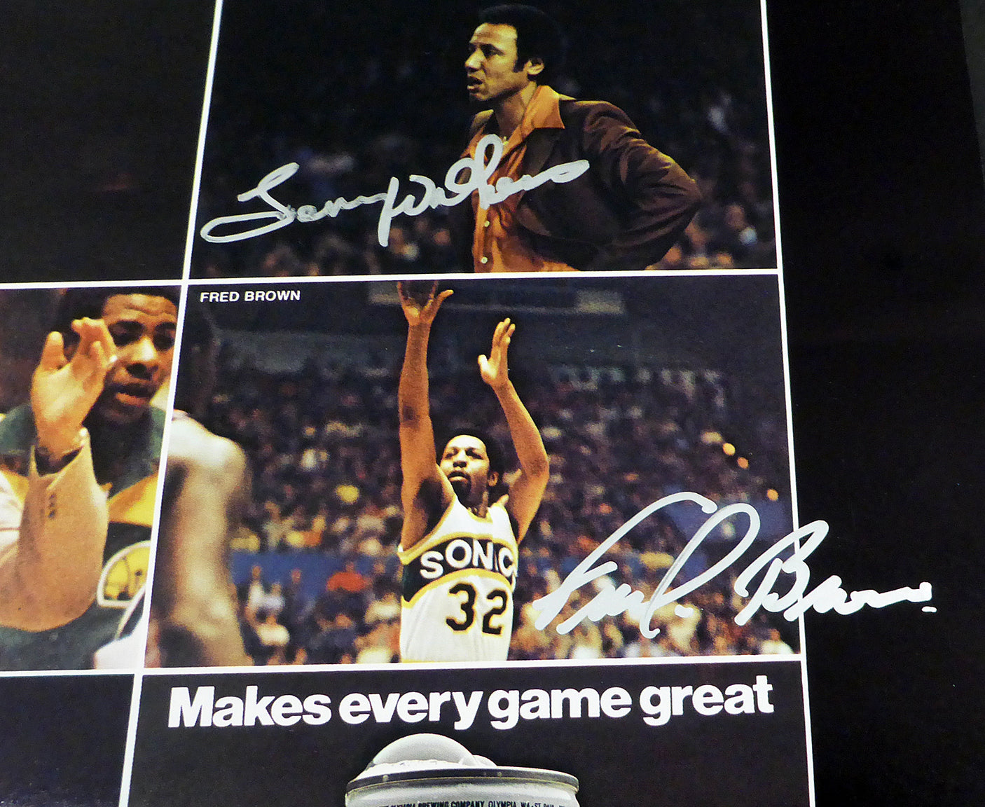 1978-79 NBA Champions Seattle Supersonics Autographed 17x22 Poster Photo With 9 Total Signatures Including Fred Brown & Lenny Wilkens MCS Holo #51051