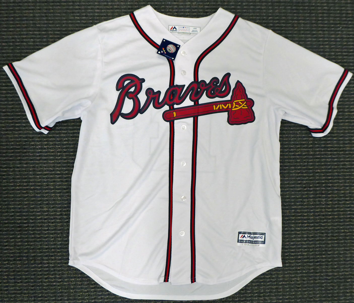 Atlanta Braves Ronald Acuna Jr. Autographed Majestic Cool Base White Jersey Size L "2018 NL ROY" Beckett BAS Stock #190026
