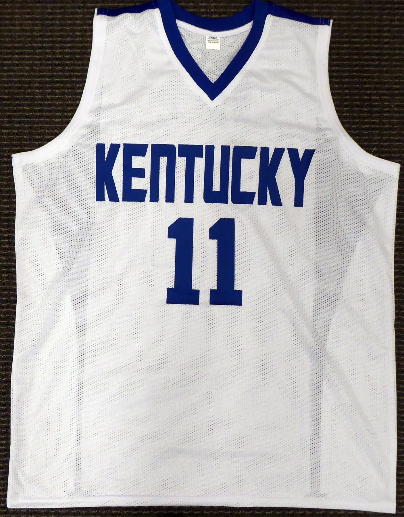 Kentucky Wildcats John Wall Autographed White Jersey Beckett BAS Stock #192169