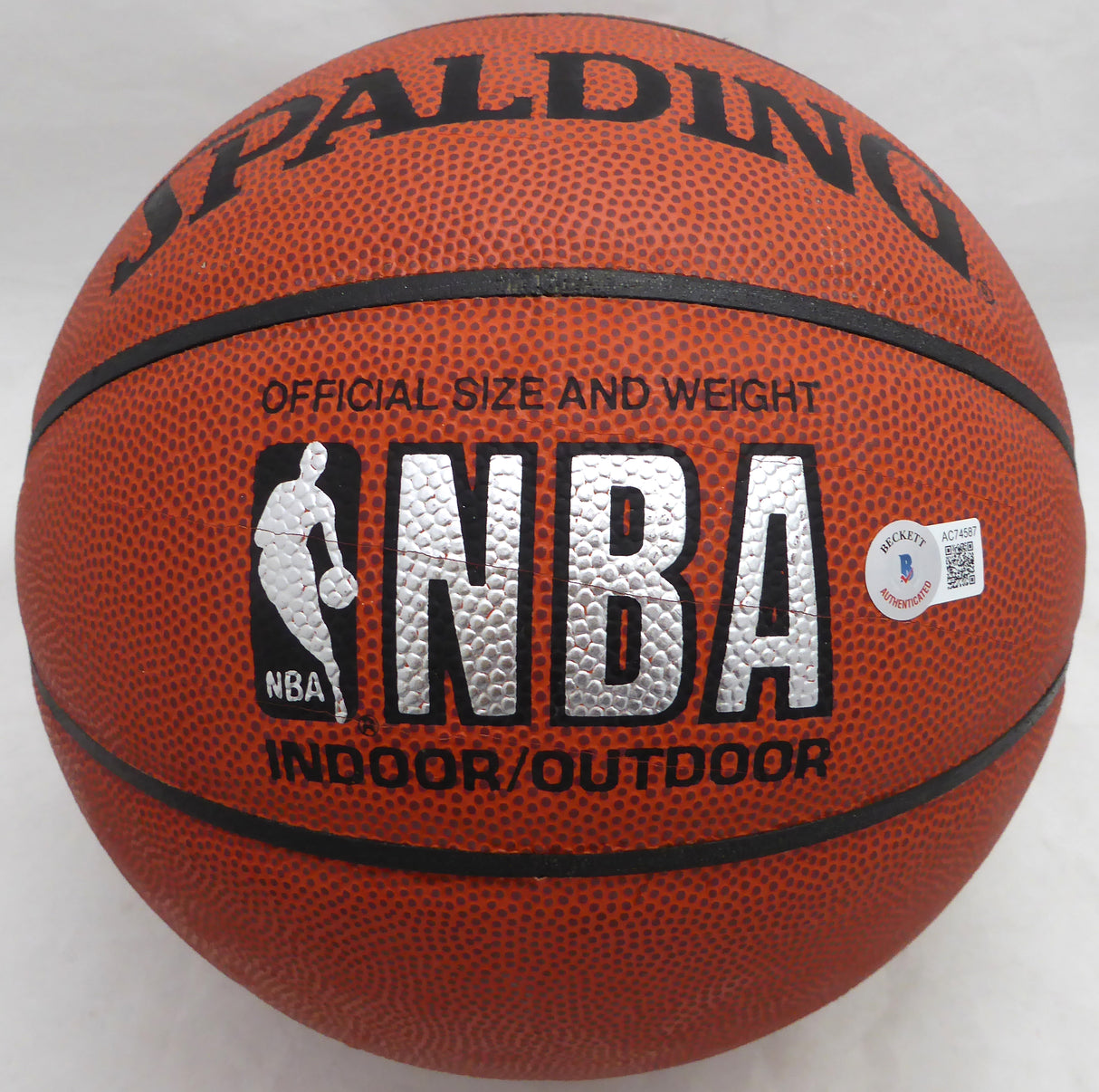 Wilt Chamberlain Autographed Official Spalding Basketball Los Angeles Lakers Beckett BAS QR #AC74587