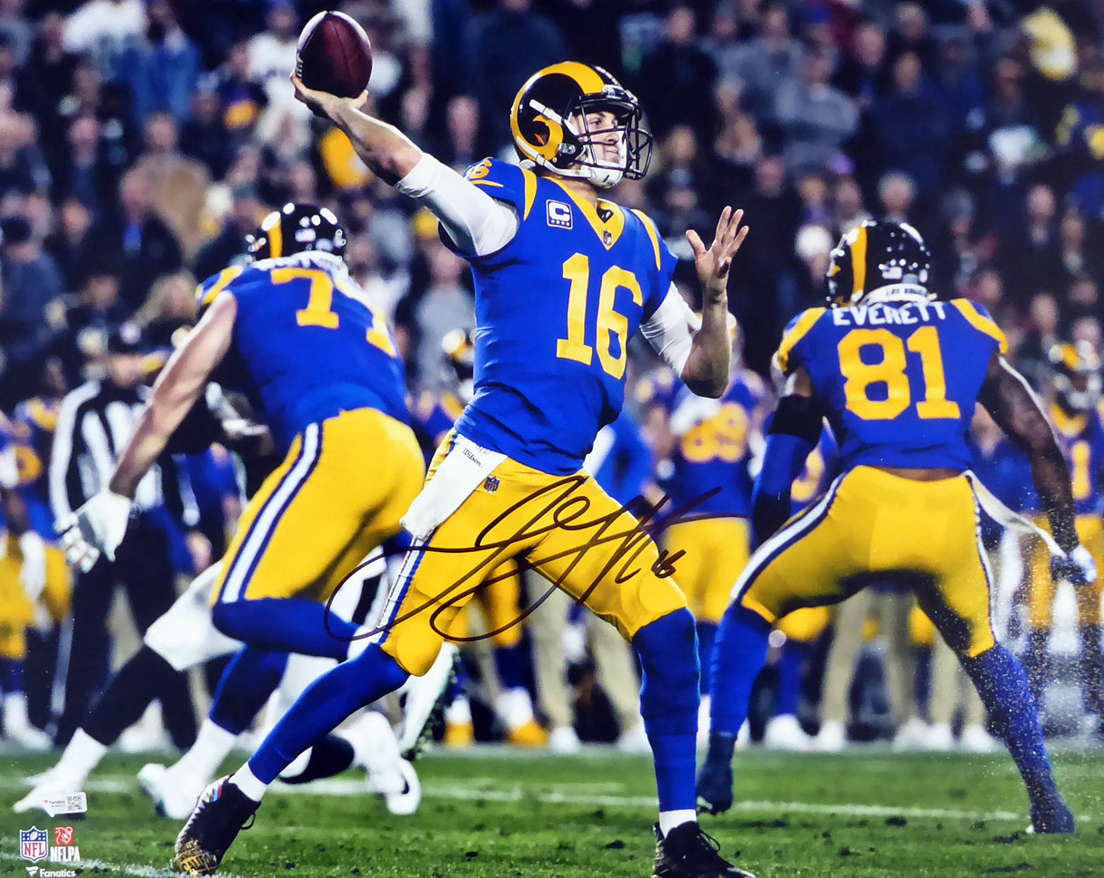 Jared Goff Autographed 16x20 Photo Los Angeles Rams Fanatics Holo Stock #194858