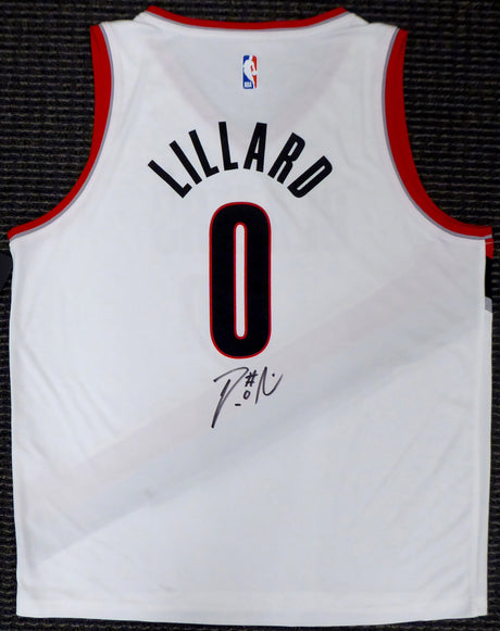 Portland Trail Blazers Damian Lillard Autographed White Fanatics Jersey Size XL Beckett BAS #Z54921