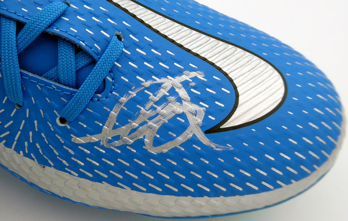 Mason Mount Autographed Blue Nike Phantom Cleat Shoe Chelsea F.C. Size 8 Beckett BAS #K06435