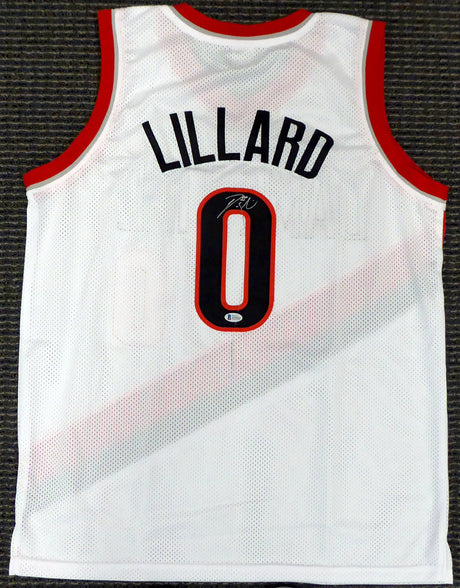 Portland Trail Blazers Damian Lillard Autographed White Jersey (Mark) Beckett BAS #Z54424