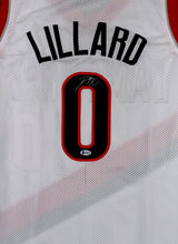 Portland Trail Blazers Damian Lillard Autographed White Jersey (Mark) Beckett BAS #Z54424