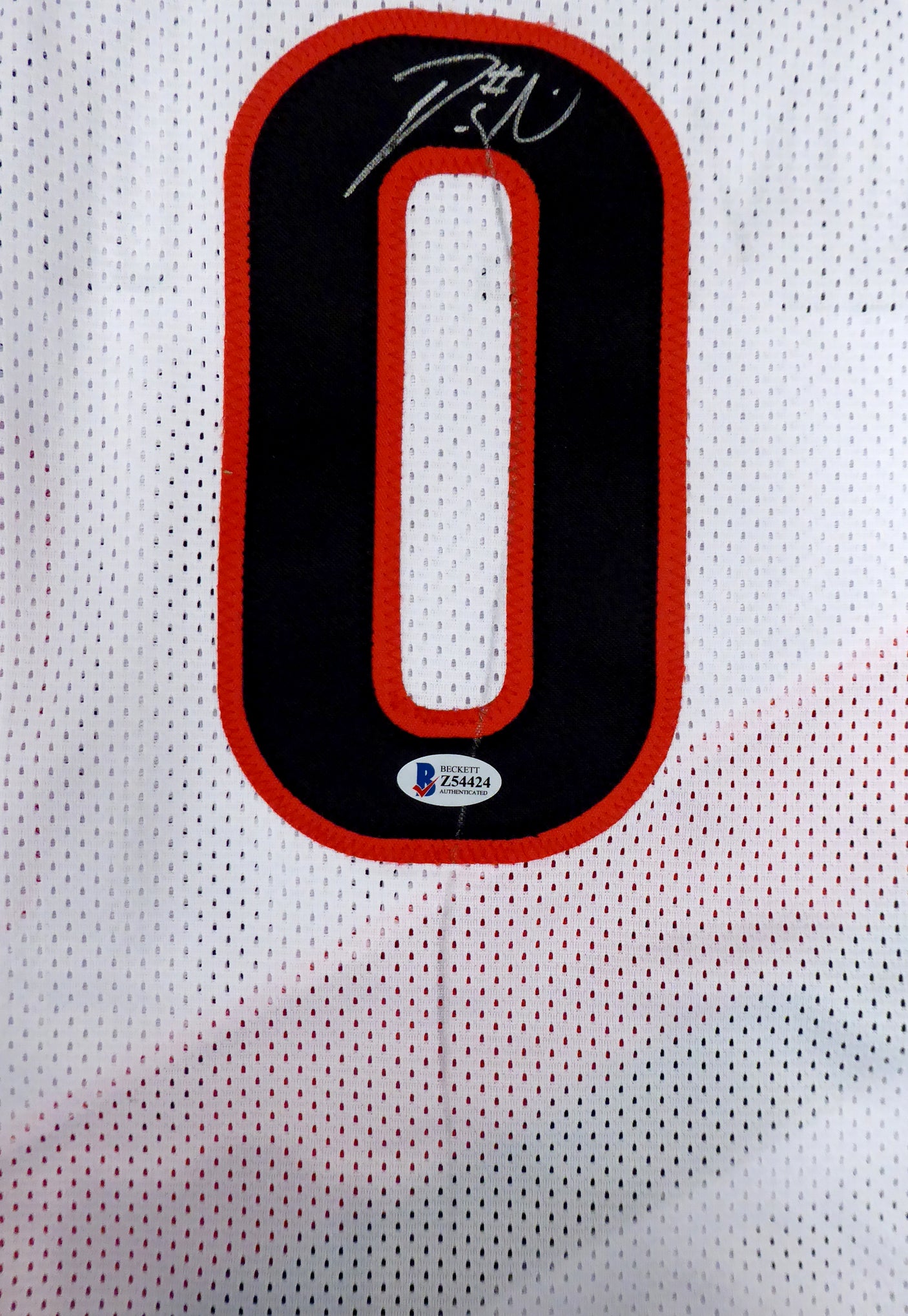 Portland Trail Blazers Damian Lillard Autographed White Jersey (Mark) Beckett BAS #Z54424