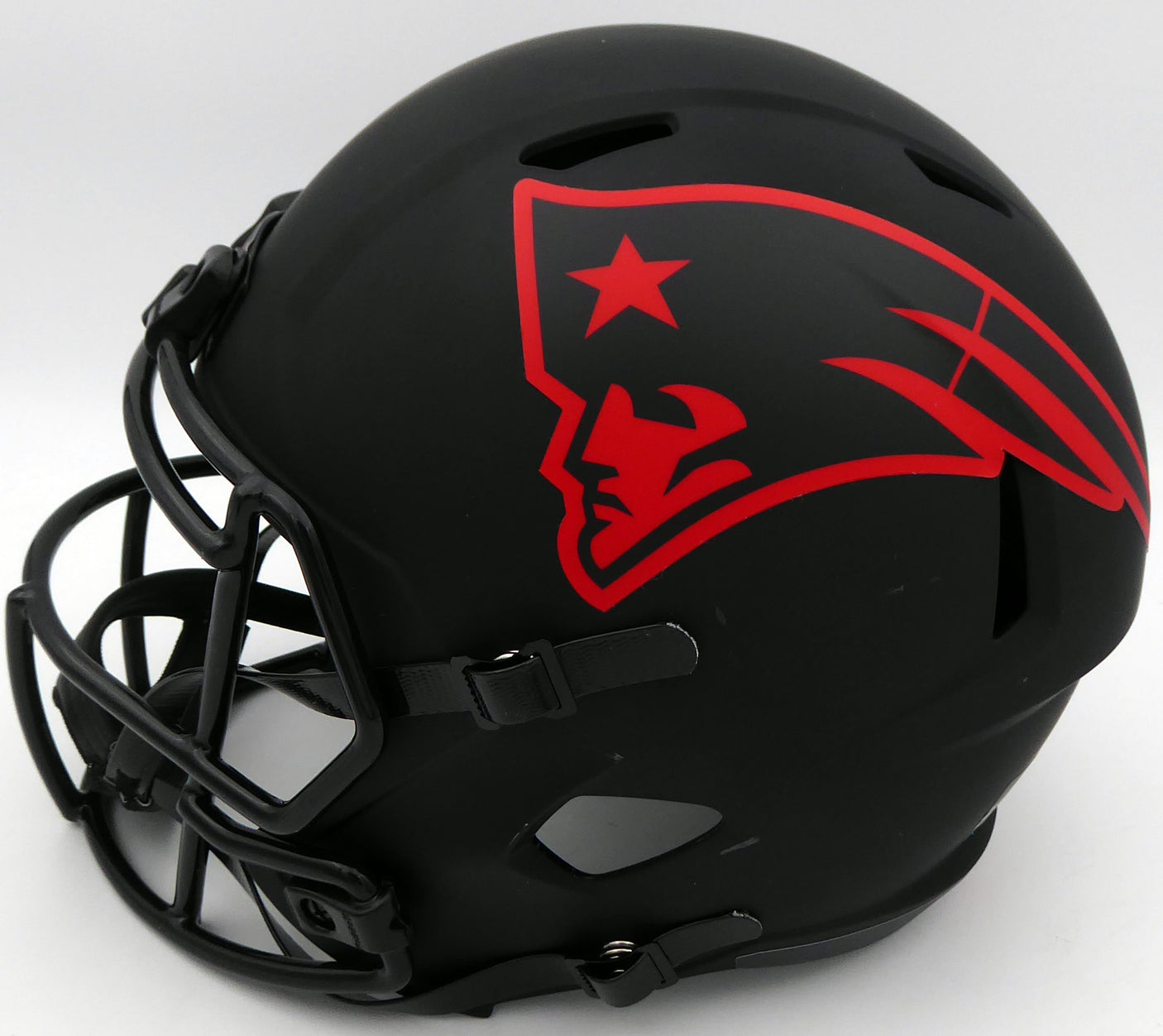 Mac Jones Autographed New England Patriots Eclipse Black Full Size Replica Speed Helmet (Light Auto) Beckett BAS QR #WS86054