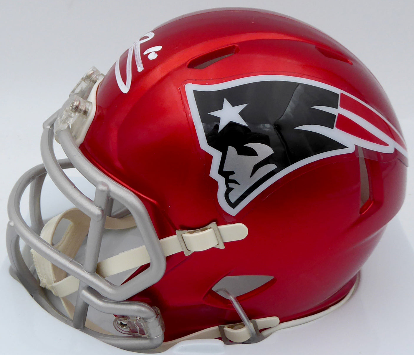 Mac Jones Autographed New England Patriots Flash Red Speed Mini Helmet (Damaged) Beckett BAS #WS86312