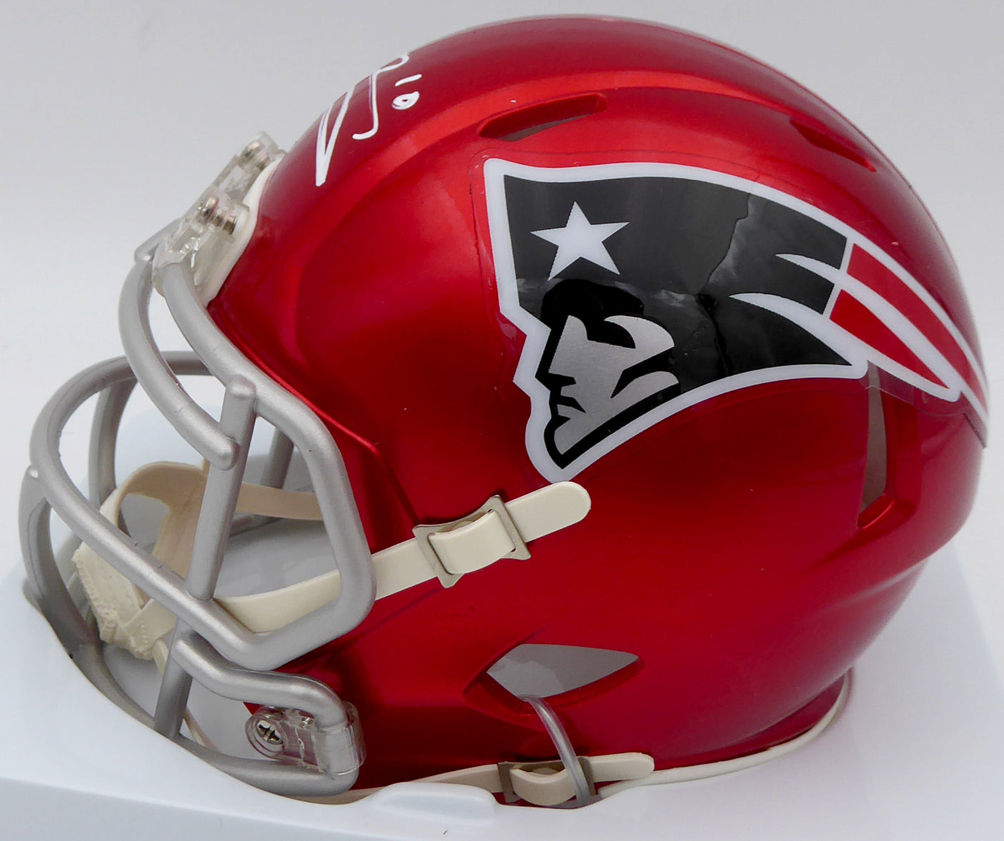 Mac Jones Autographed New England Patriots Flash Red Speed Mini Helmet (Damaged) Beckett BAS #WS86329