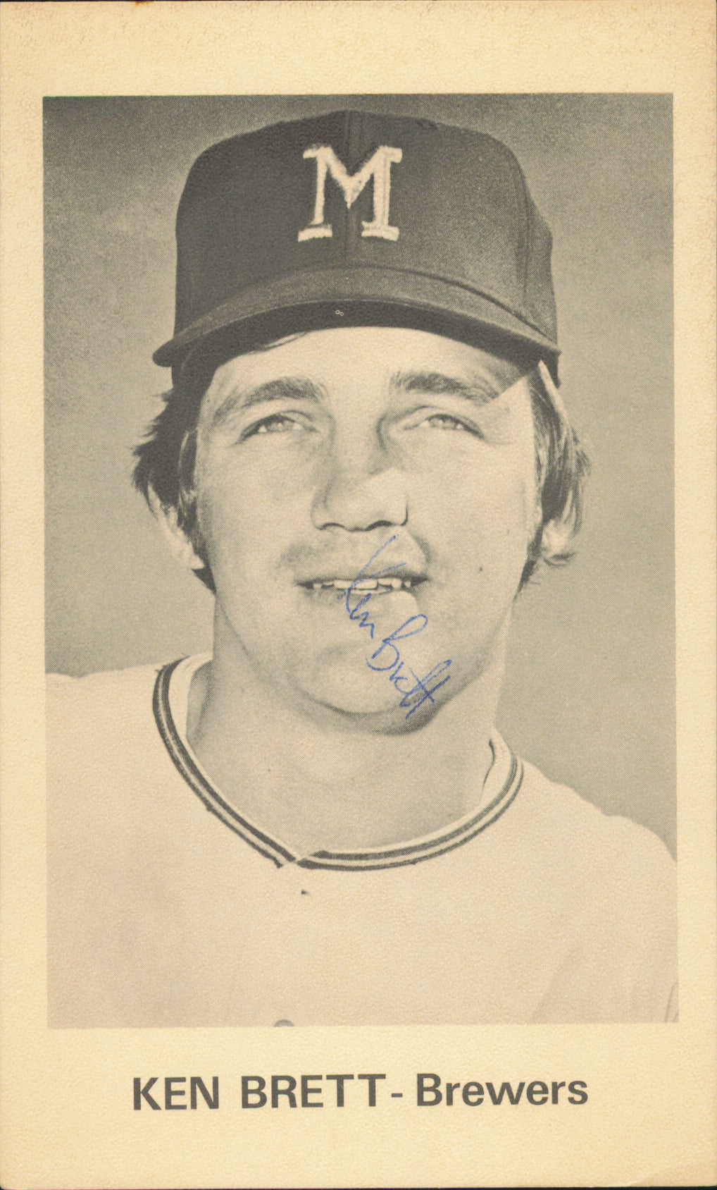 1972 Milwaukee Brewers Autographed 7 Count Lot of 4.5x7 Team Issued Photos SKU #236189