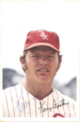 Chicago White Sox Autographed 19 Count Lot of 6x9 Team Issued Photos SKU #236197