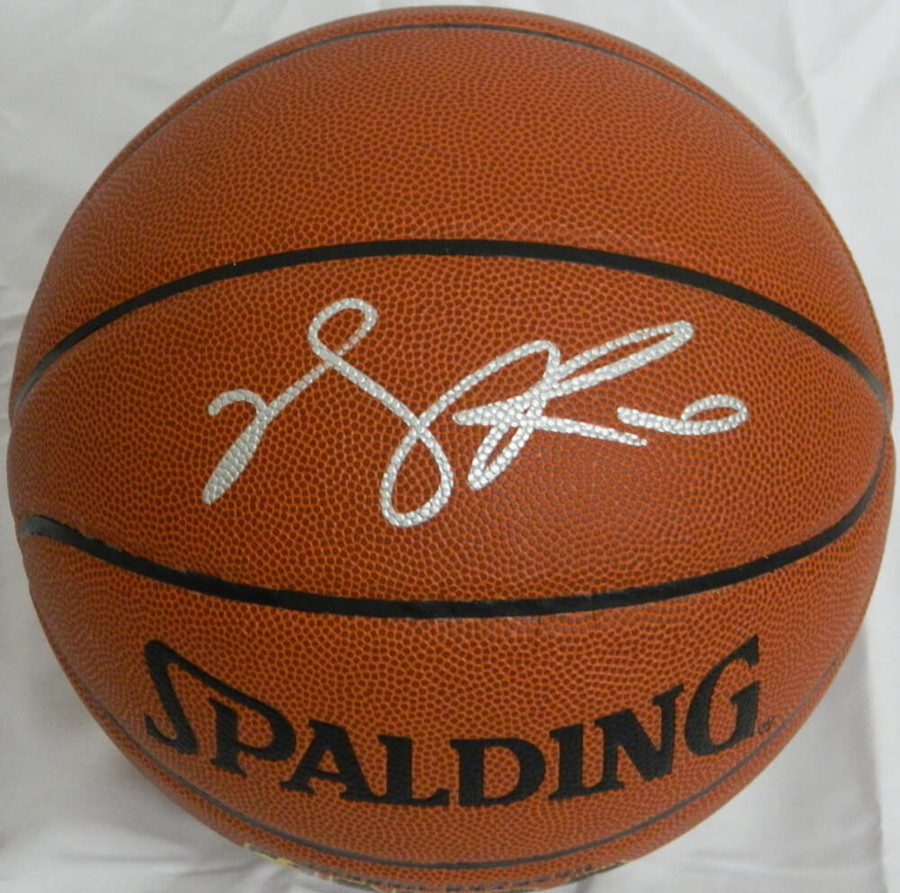 Derrick Rose Signed Spalding I/O Basketball