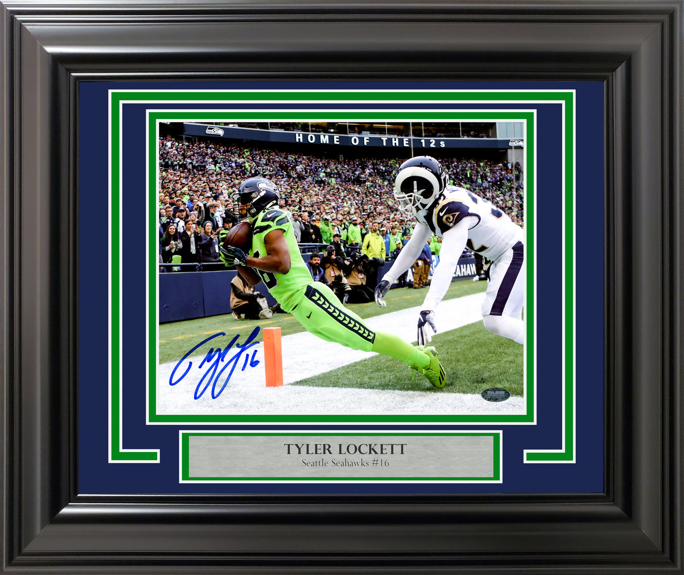 Tyler Lockett Autographed Framed 8x10 Photo Seattle Seahawks Toe Tap Touchdown vs. Rams MCS Holo Stock #254301
