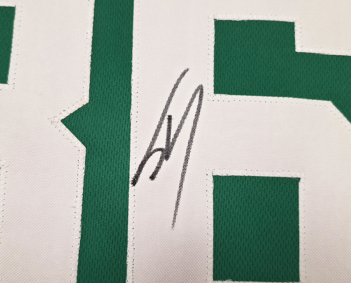 Boston Celtics Shaquille O'Neal Autographed Green Jersey Beckett BAS Witness Stock #267985