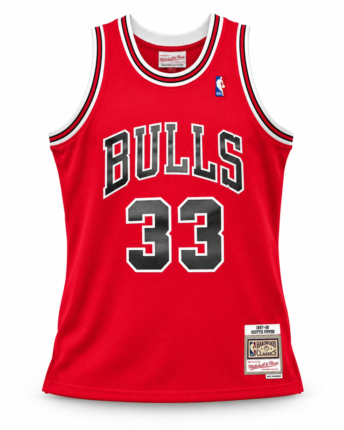 Chicago Bulls Scottie Pippen Autographed Red Authentic Mitchell & Ness 1997-98 HWC Swingman Jersey Size L Beckett BAS Witness Stock #268036
