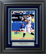 Ichiro Suzuki Autographed Framed 8x10 Photo Seattle Mariners IS Holo Stock #253402