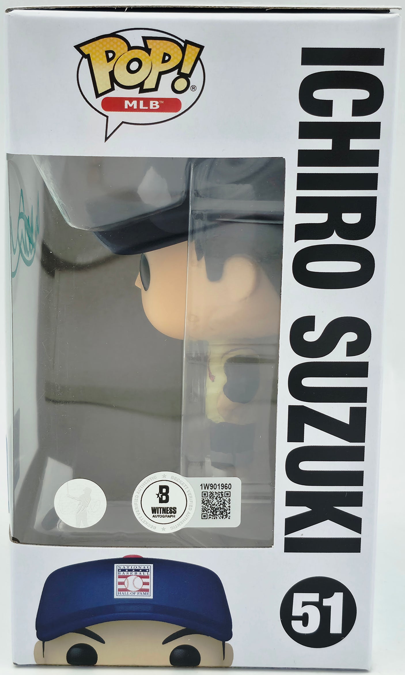 Ichiro Suzuki Autographed Hall of Fame Funko Pop #51 Seattle Mariners IS Holo & Beckett BAS Witness Stock #254342