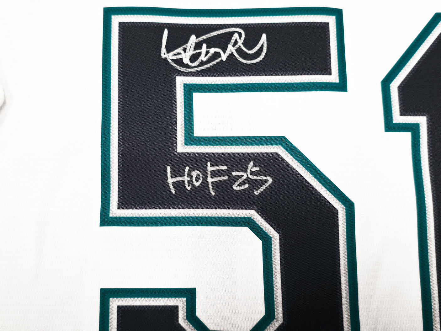 Seattle Mariners Ichiro Suzuki Autographed White Nike Jersey Size L "HOF 25" IS Holo & Beckett BAS Witness Stock #254345