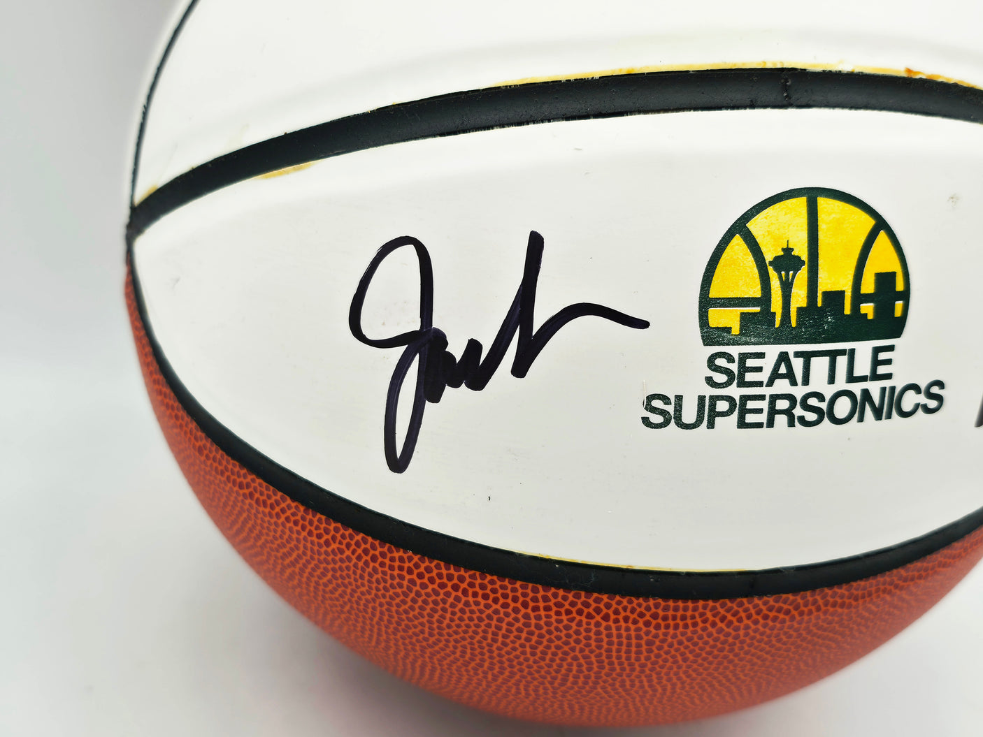 Jack Sikma Autographed 1978-79 Seattle Supersonics NBA Champions Logo Basketball MCS Holo Stock #256740