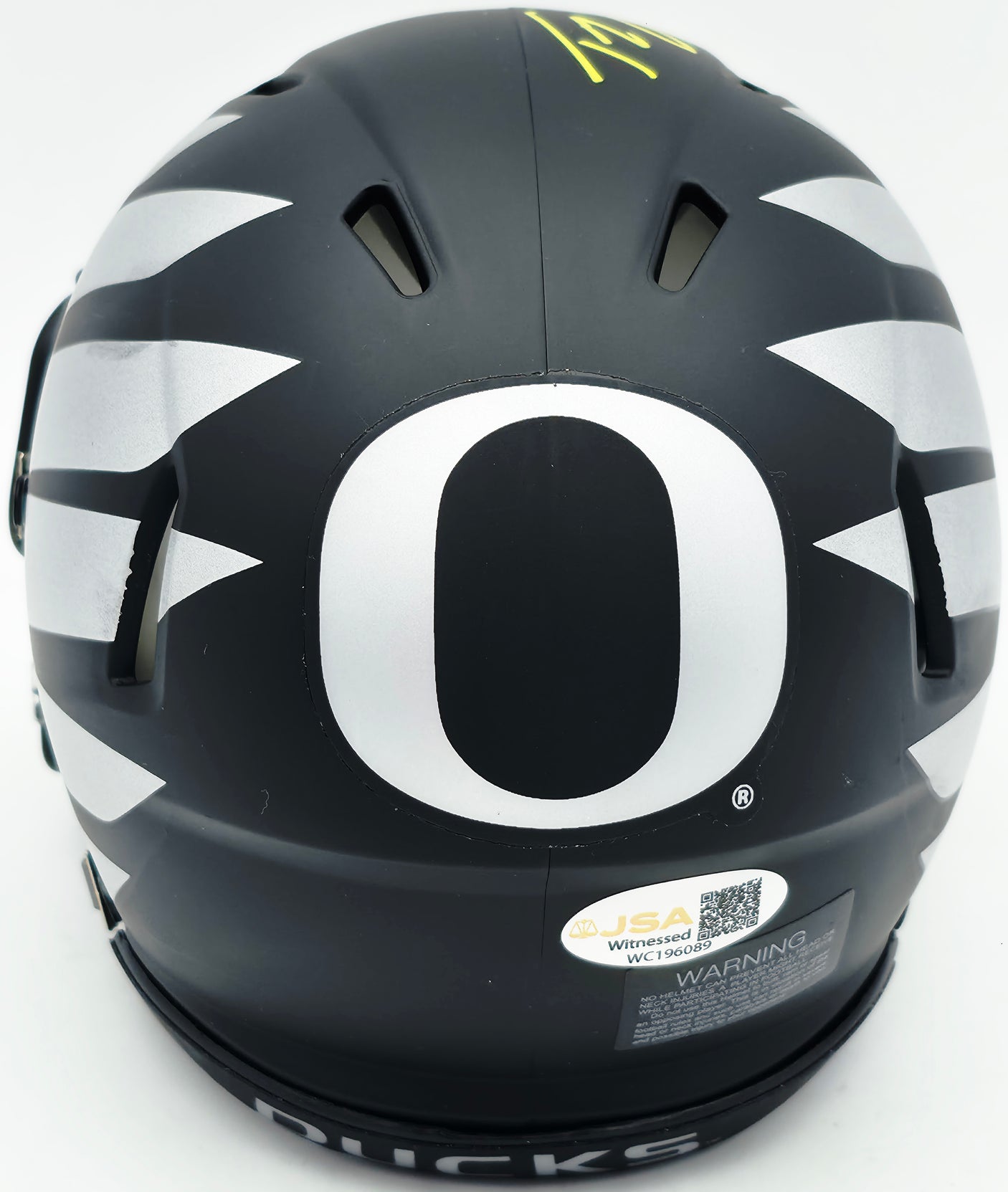 Tez Johnson Autographed Oregon Ducks Matte Black Speed Mini Helmet JSA Witness Stock #256797