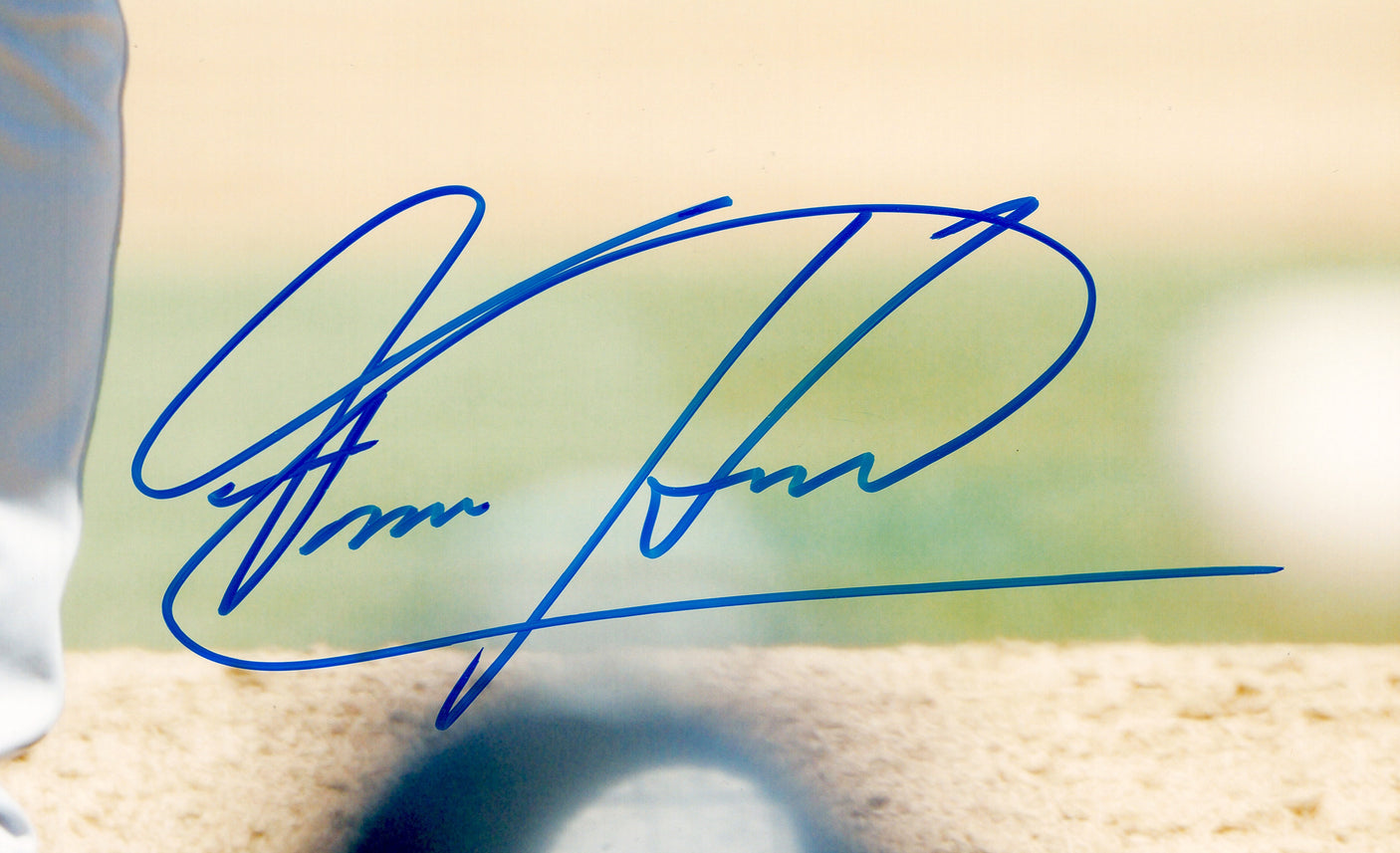 Felix Hernandez Autographed Framed 11x14 Photo Seattle Mariners Beckett BAS QR Stock #256662