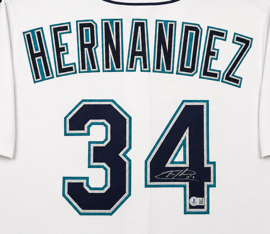 Seattle Mariners Felix Hernandez Autographed White Nike Jersey Size L Beckett BAS Witness Stock #266583