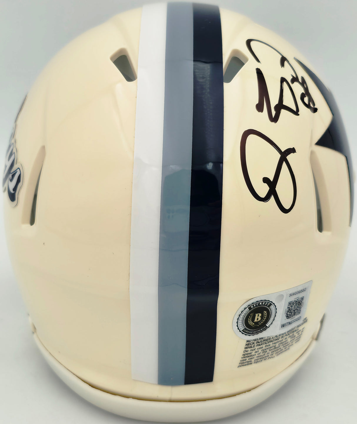 Dez Bryant Autographed Dallas Cowboys Cream Retro Speed Mini Helmet Beckett BAS Witness Stock #267500