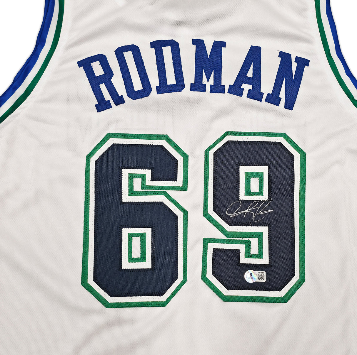 Dallas Mavericks Dennis Rodman Autographed White Jersey Beckett BAS Witness Stock #267414