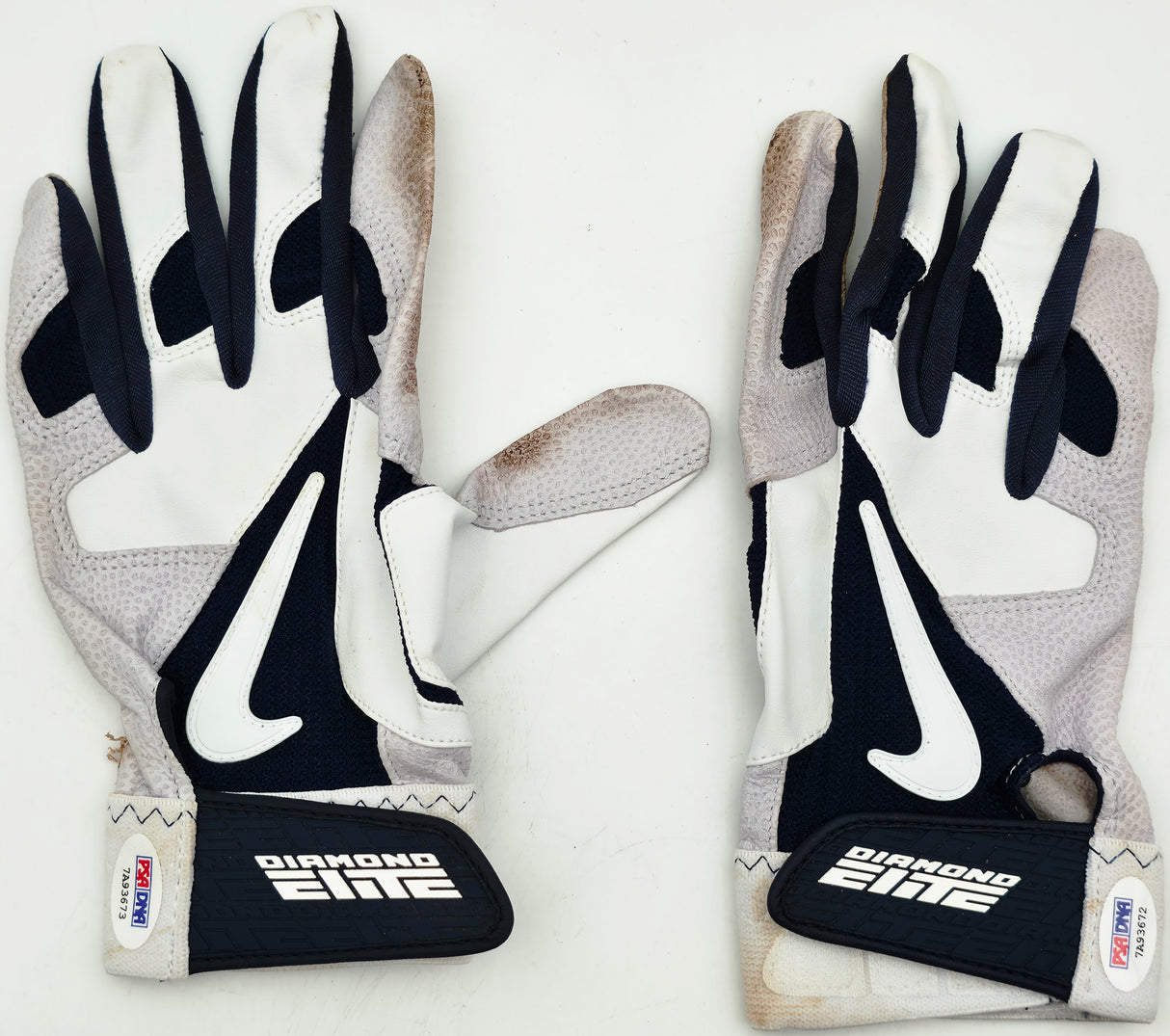 Robinson Cano Autographed White Nike Diamond Elite Game Used Batting Gloves New York Yankees PSA/DNA (Dual Signed) Stock #267647