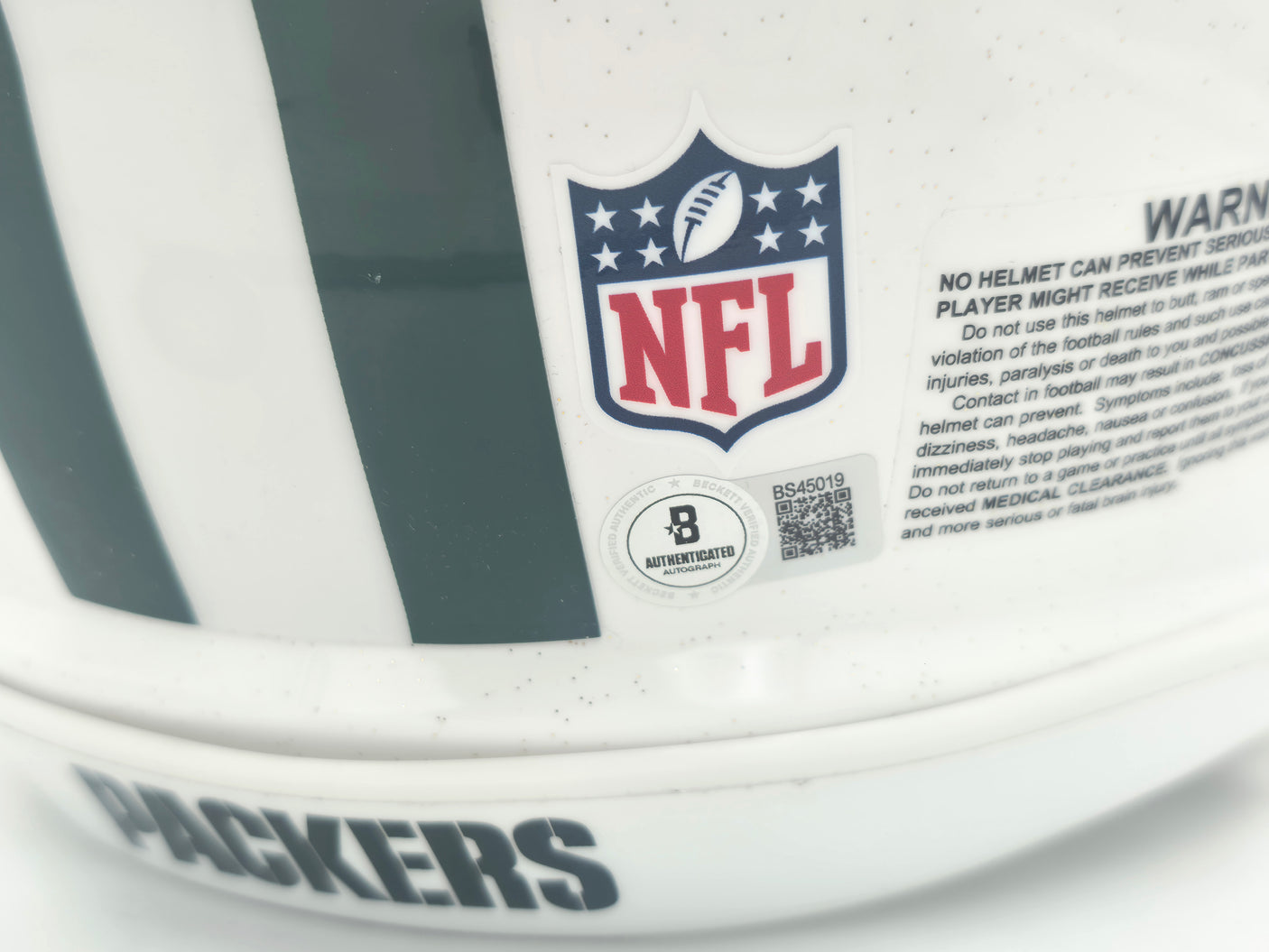 Jordan Love Autographed Green Bay Packers White Full Size Authentic Speed Helmet Stock #253247