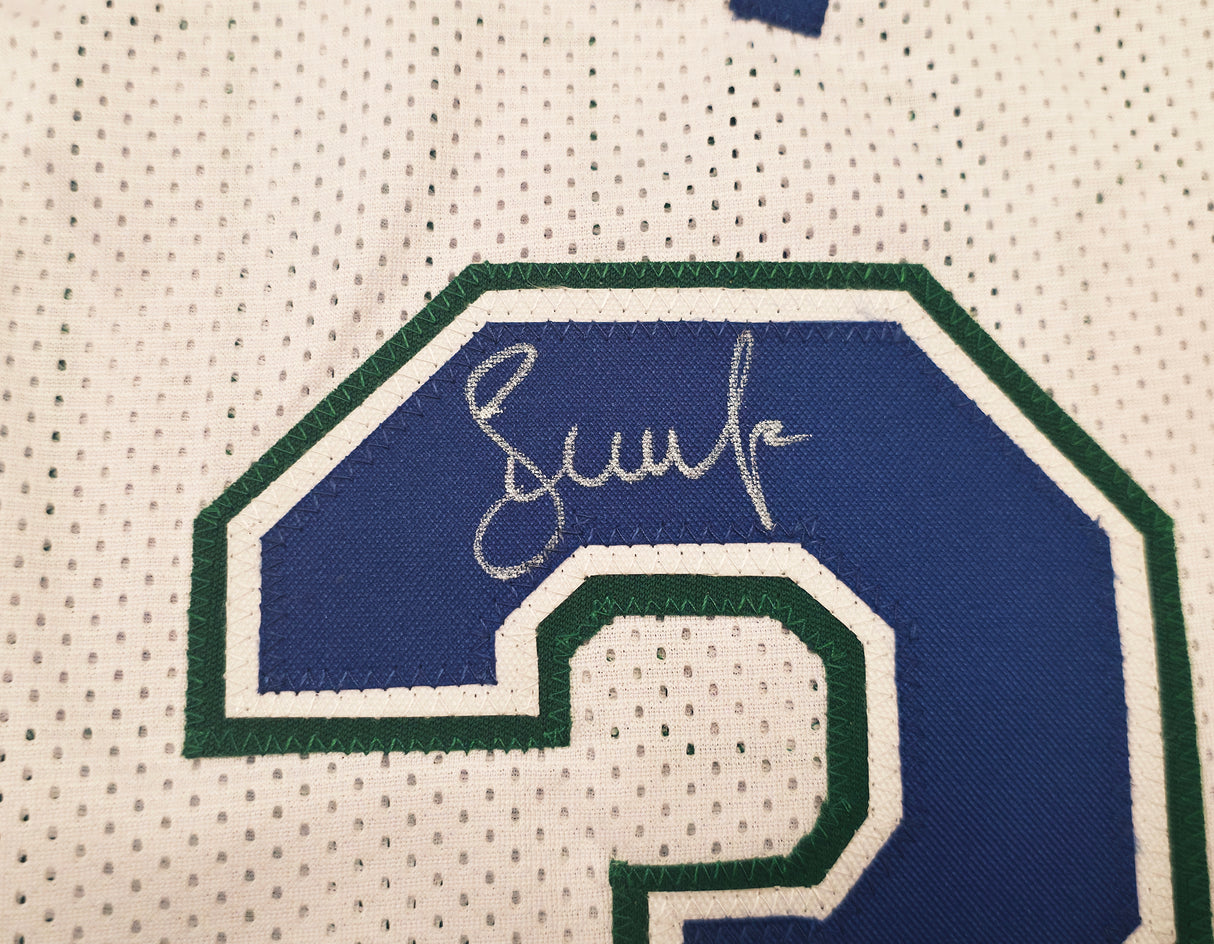 Dallas Mavericks Steve Nash Autographed White Stat Jersey Beckett BAS Witness Stock #252469