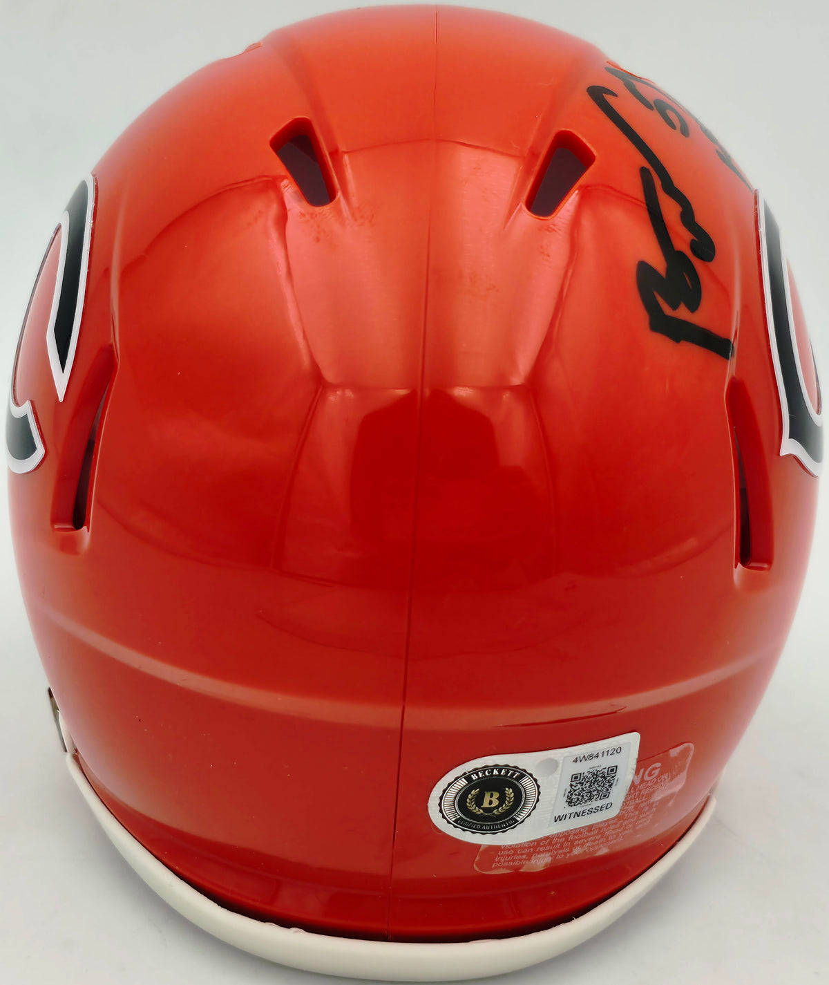 Brian Urlacher Autographed Chicago Bears Orange 2022 Alternate Speed Mini Helmet "HOF 18" Beckett BAS Witness Stock #267945