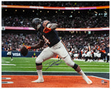 D'Andre Swift Signed Chicago Bears Touchdown Celebration 16x20 Photo
