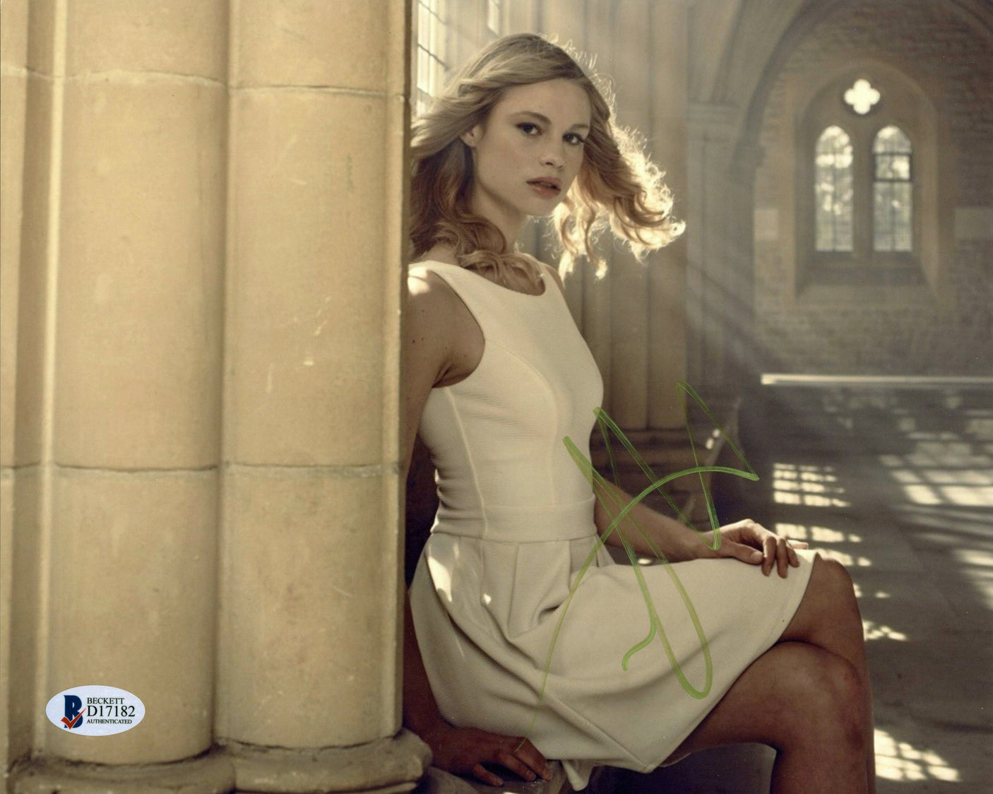 Lucy Fry Vampire Academy Authentic Signed 8x10 Photo Autographed BAS #D17182