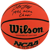 Antoine Walker Signed Wilson NCAA Basketball w/1996 NCAA Champs
