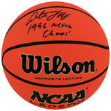 Antoine Walker Signed Wilson NCAA Basketball w/1996 NCAA Champs