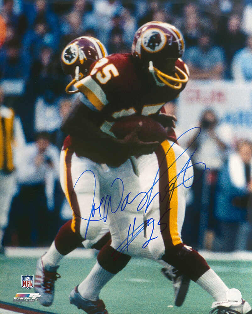 Joe Washington Signed Washington Football Team Red Jersey Handoff Action 16x20 Photo