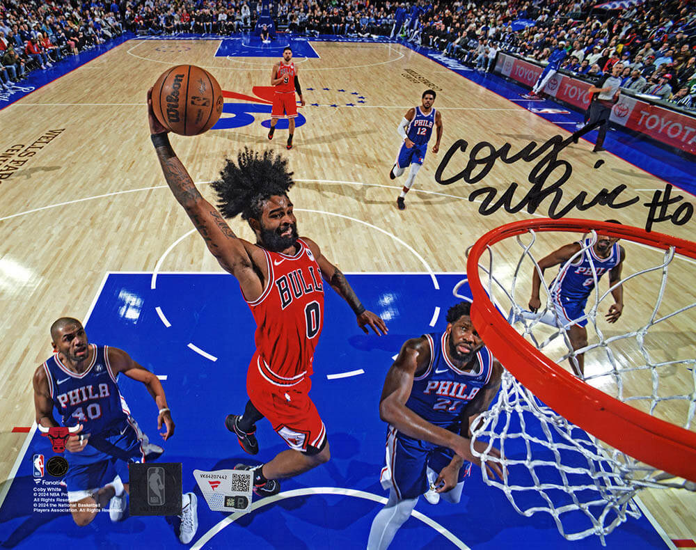 Coby White Signed Chicago Bulls Dunk vs 76ers 8x10 Photo - (Fanatics)