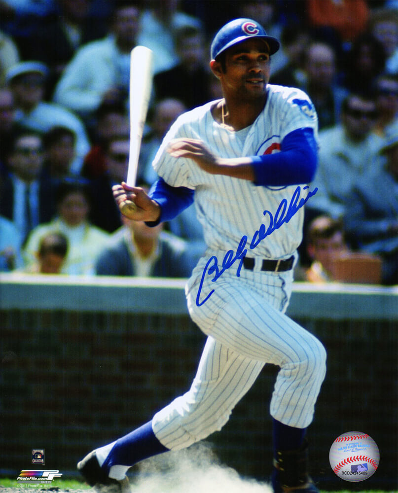 Billy Williams Signed Chicago Cubs Swinging 8x10 Photo