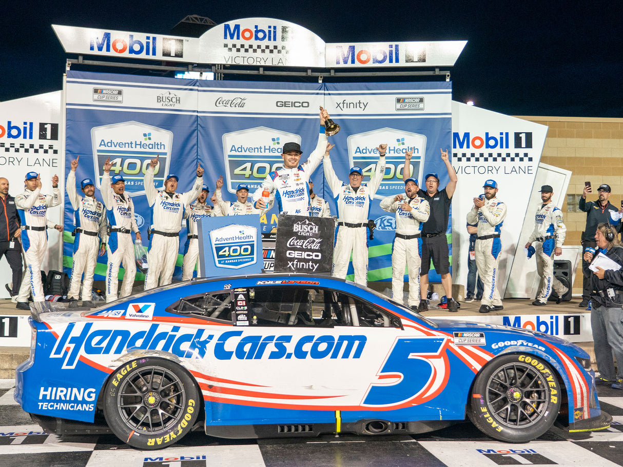 PRE-ORDER Kyle Larson Signed 2024 Kansas Win Diecast | 1:24 Raced Version