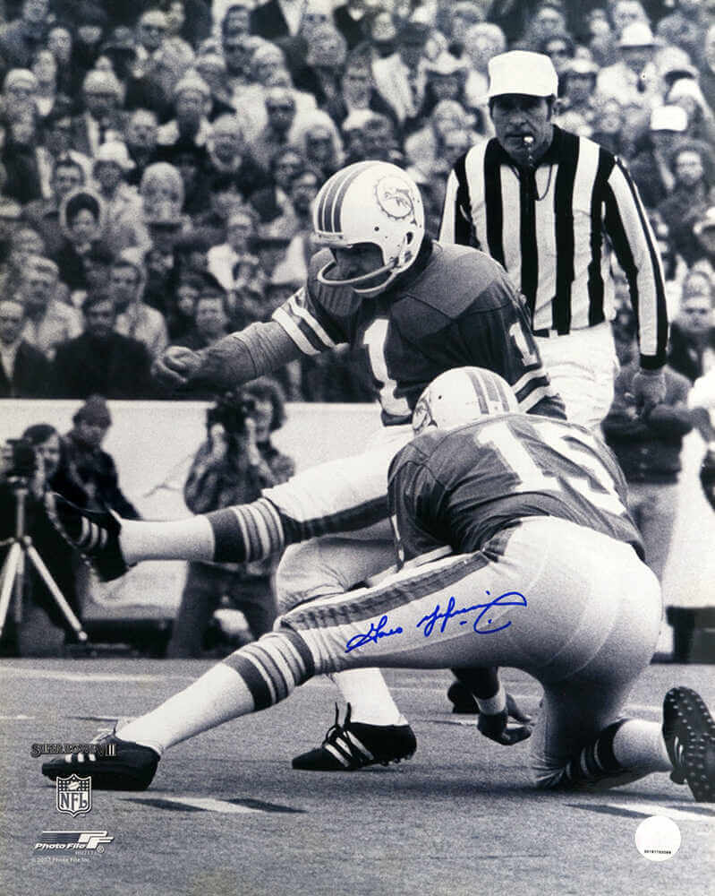 Garo Yepremian Signed Miami Dolphins Super Bowl VIII B&W Field Goal 16x20 Photo