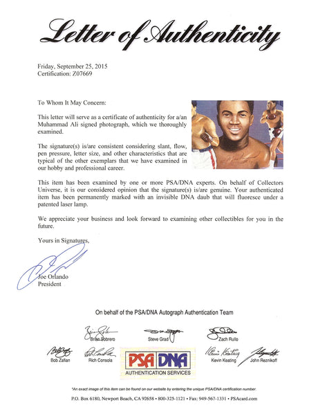 Muhammad Ali Autographed 8x10 Photo PSA/DNA #Z07669