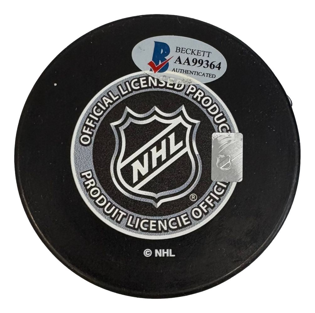 Bobby Hull Signed Chicago Blackhawks Logo Puck HOF 1983 BAS
