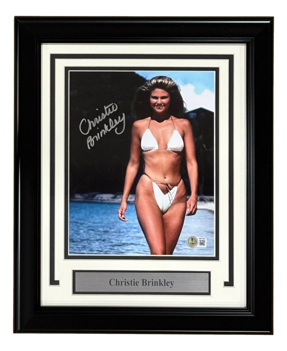 Christie Brinkley Signed Framed 8x10 Photo BAS