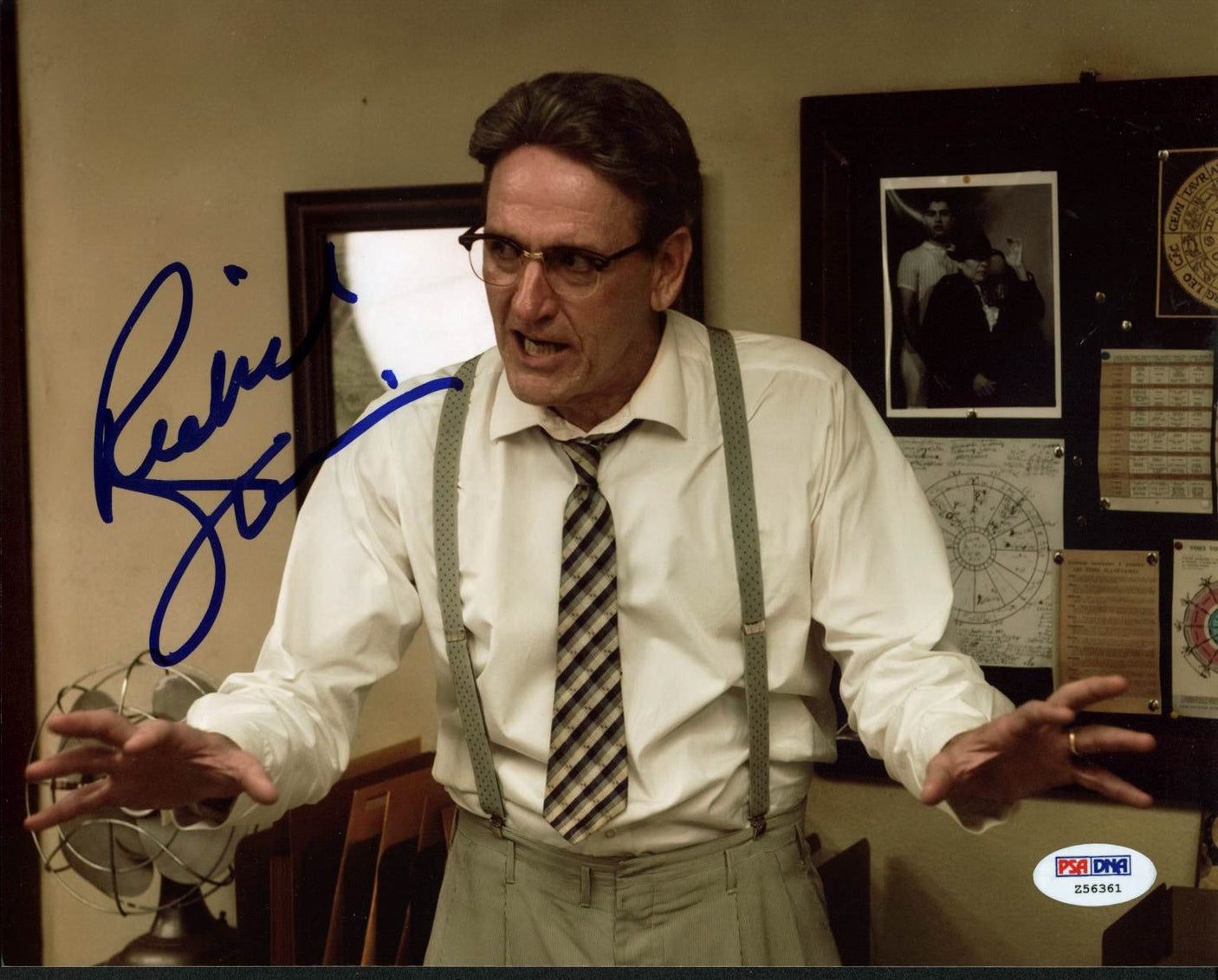 Richard Jenkins The Rum Diary Signed Authentic 8X10 Photo PSA/DNA #Z56361